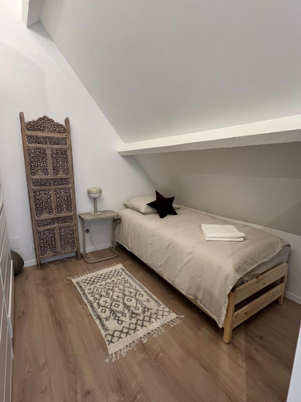 Maison Familiale, Belle Et Moderne Proche De Versailles Et Thoiry Maule Exteriör bild